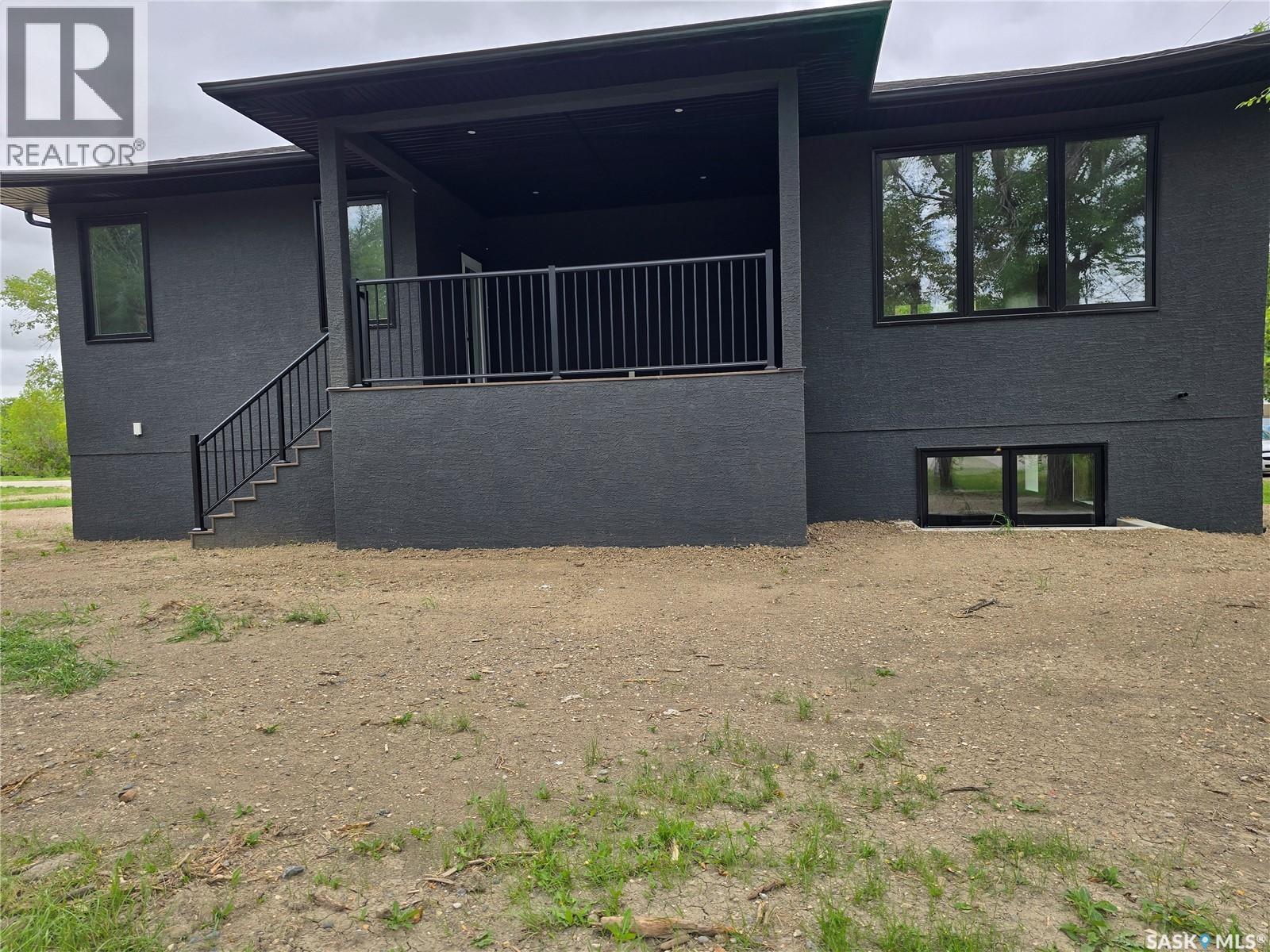 3 Kenney Crescent, Weyburn, Saskatchewan  S4H 0K5 - Photo 40 - SK016290