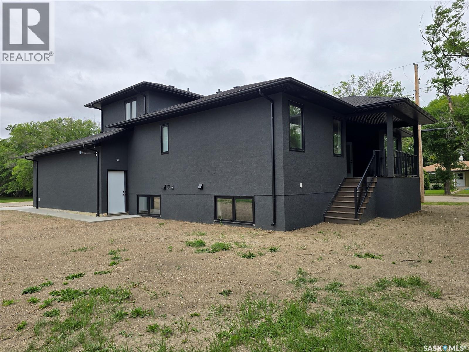 3 Kenney Crescent, Weyburn, Saskatchewan  S4H 0K5 - Photo 41 - SK016290