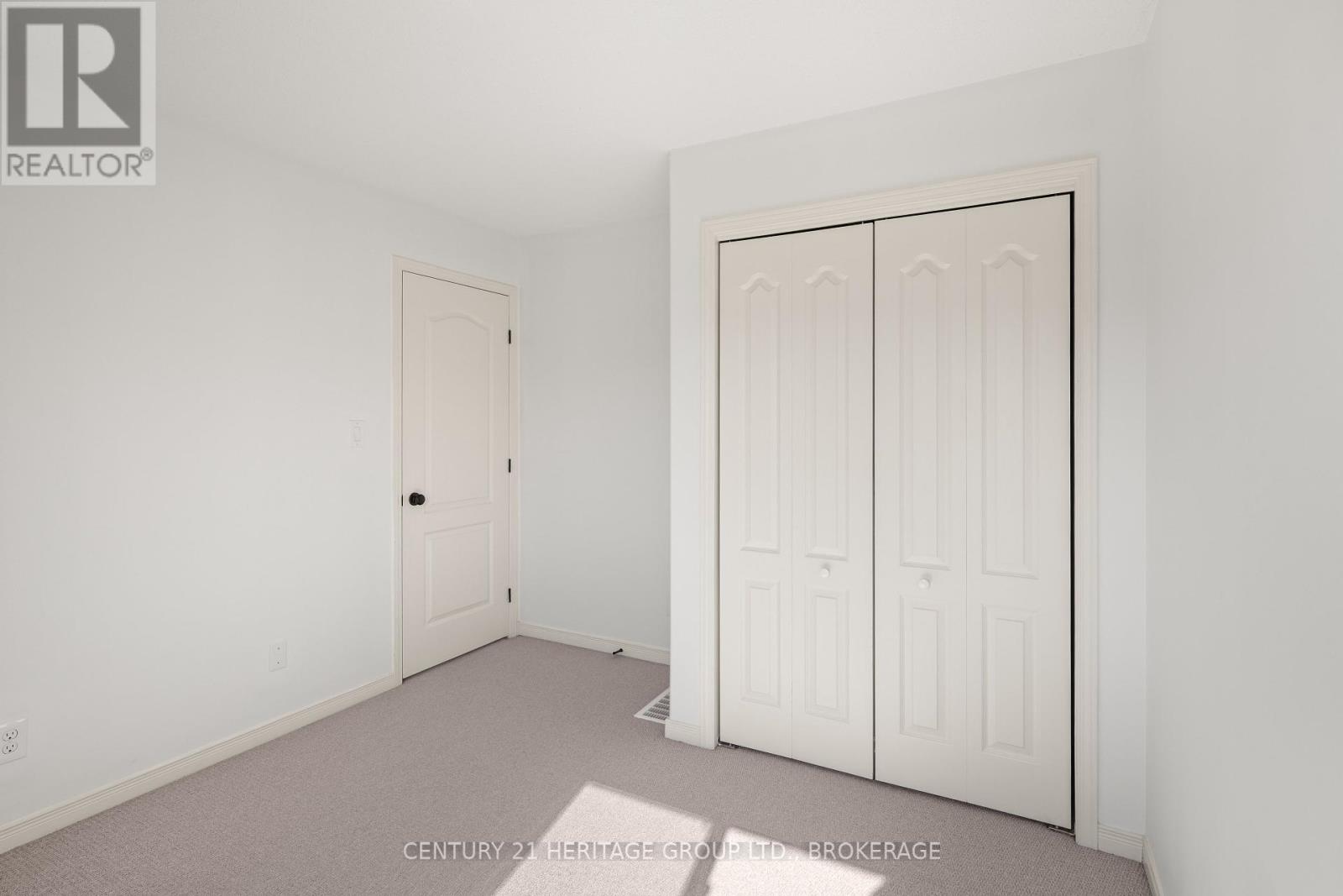 724 Margaret Way, Kingston, Ontario  K7K 0B9 - Photo 36 - X12451519
