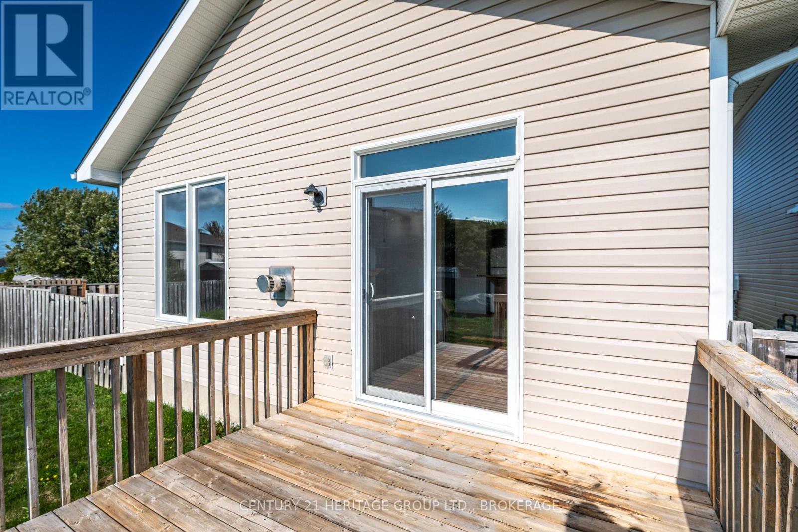 724 Margaret Way, Kingston, Ontario  K7K 0B9 - Photo 8 - X12451519