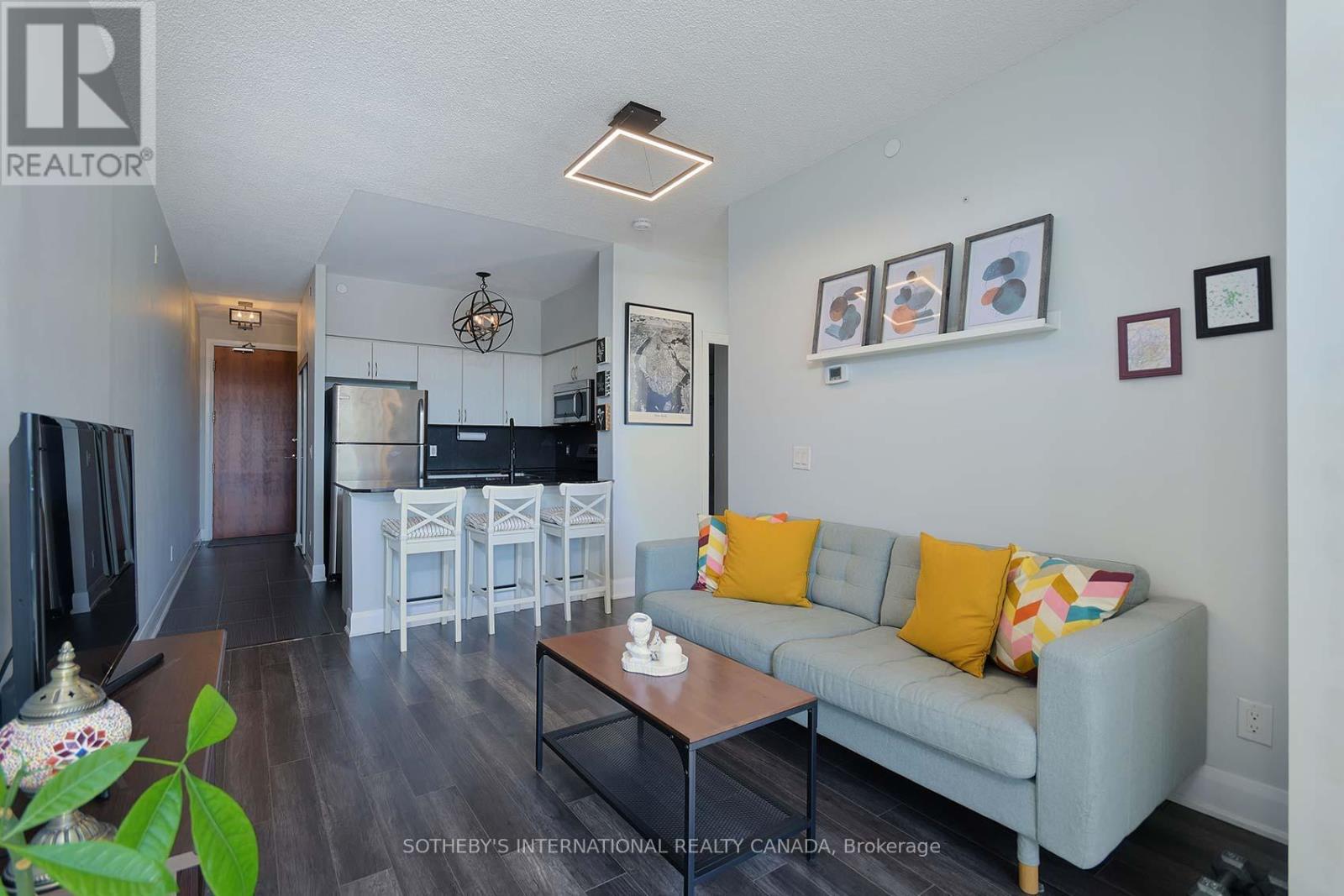 501 - 4700 Highway 7 Road, Vaughan (East Woodbridge), Ontario  L4L 0B4 - Photo 12 - N12451321