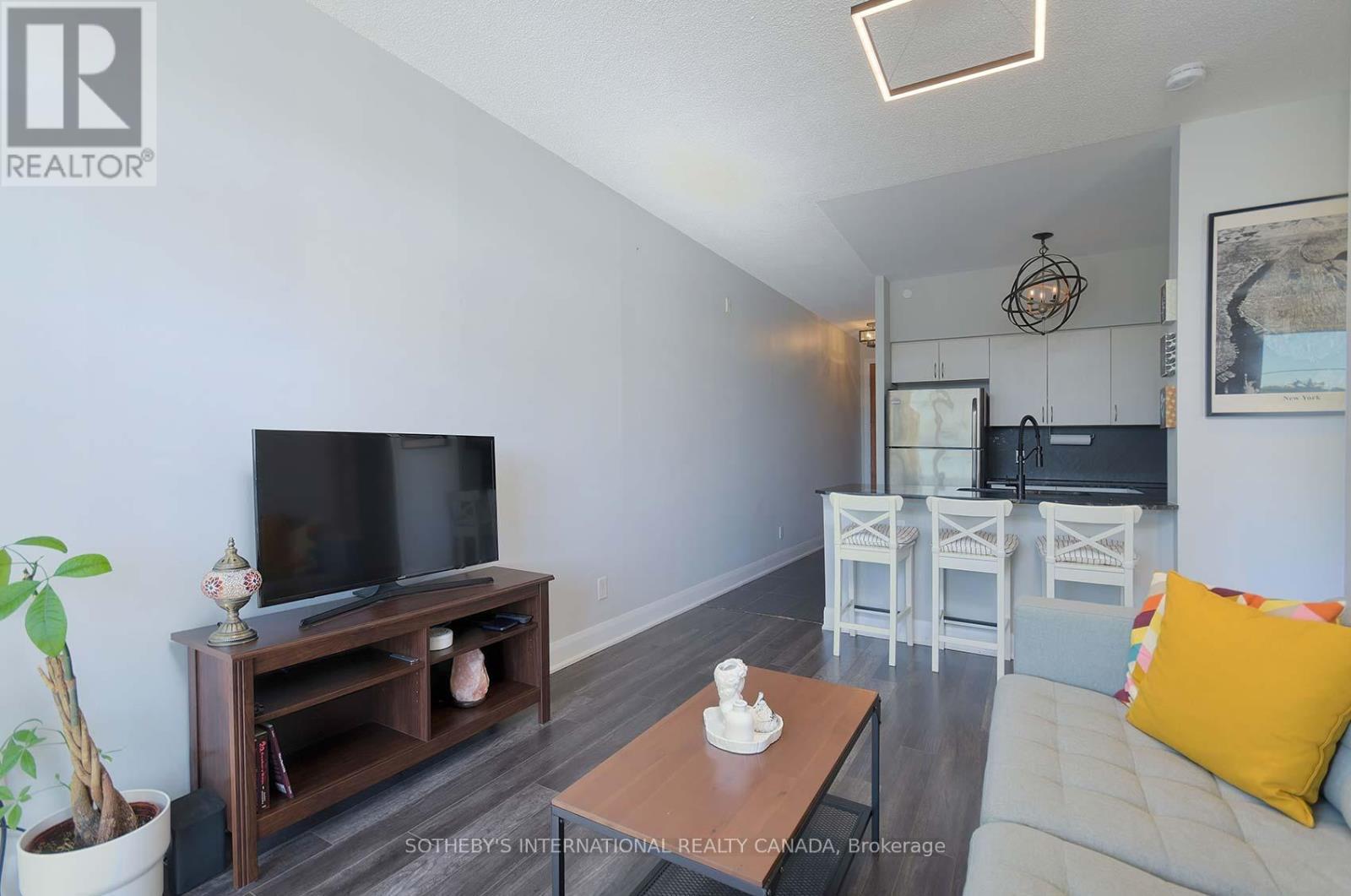 501 - 4700 Highway 7 Road, Vaughan (East Woodbridge), Ontario  L4L 0B4 - Photo 17 - N12451321