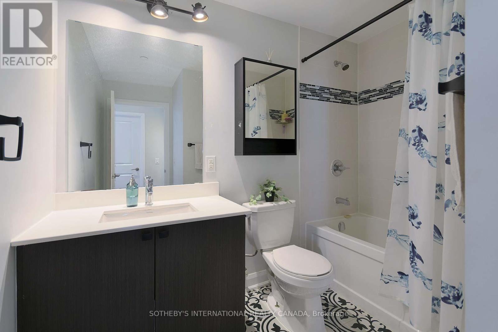 501 - 4700 Highway 7 Road, Vaughan (East Woodbridge), Ontario  L4L 0B4 - Photo 25 - N12451321