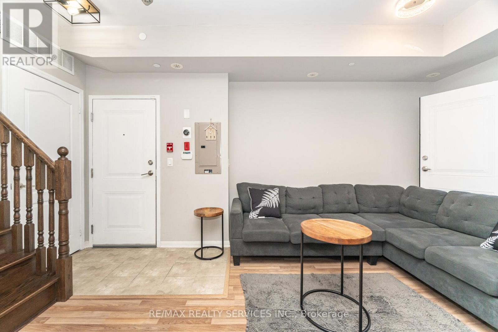 106 - 9589 Keele Street, Vaughan (Maple), Ontario  L6A 5M1 - Photo 17 - N12451350