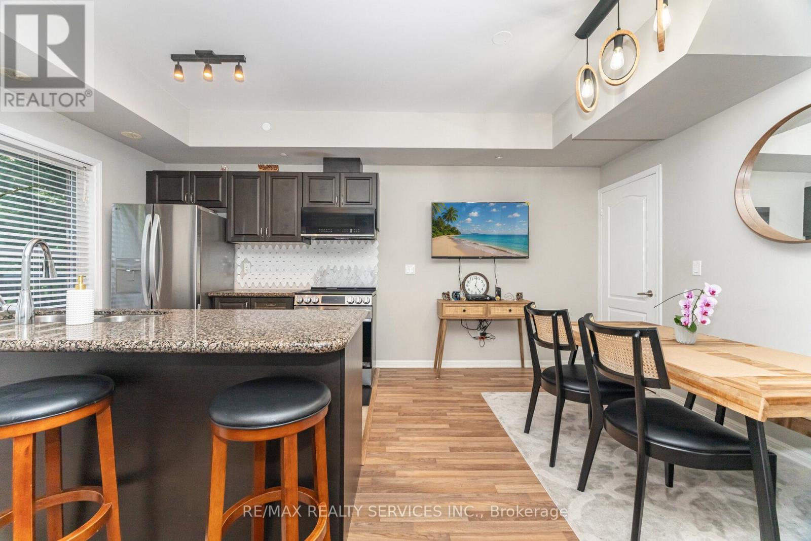 106 - 9589 Keele Street, Vaughan (Maple), Ontario  L6A 5M1 - Photo 19 - N12451350