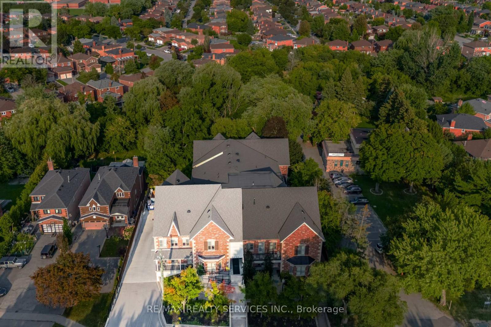 106 - 9589 Keele Street, Vaughan (Maple), Ontario  L6A 5M1 - Photo 3 - N12451350