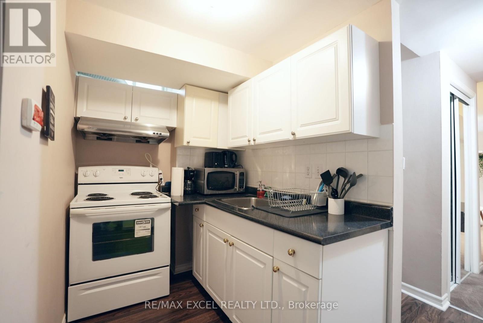Bsmt - 214 Farmstead Road, Richmond Hill, Ontario  L4S 2J6 - Photo 9 - N12451396