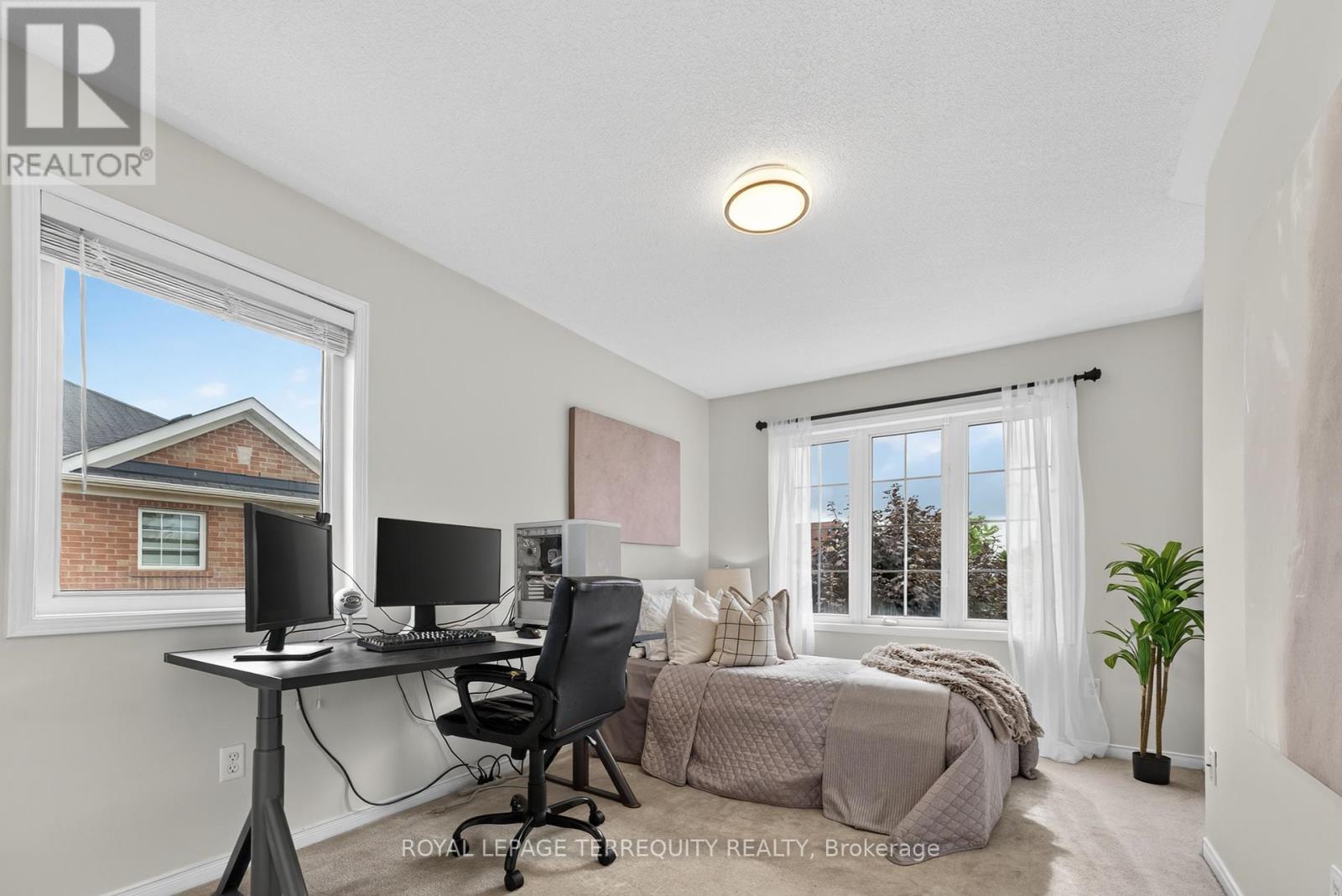 319 Penndutch Circle, Whitchurch-Stouffville (Stouffville), Ontario  L4A 0P2 - Photo 24 - N12451416