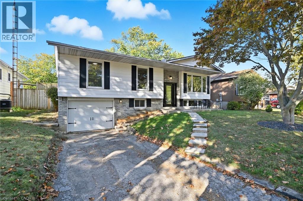 19 Aaron Drive, Port Dover, Ontario  N0A 1N4 - Photo 2 - 40745825