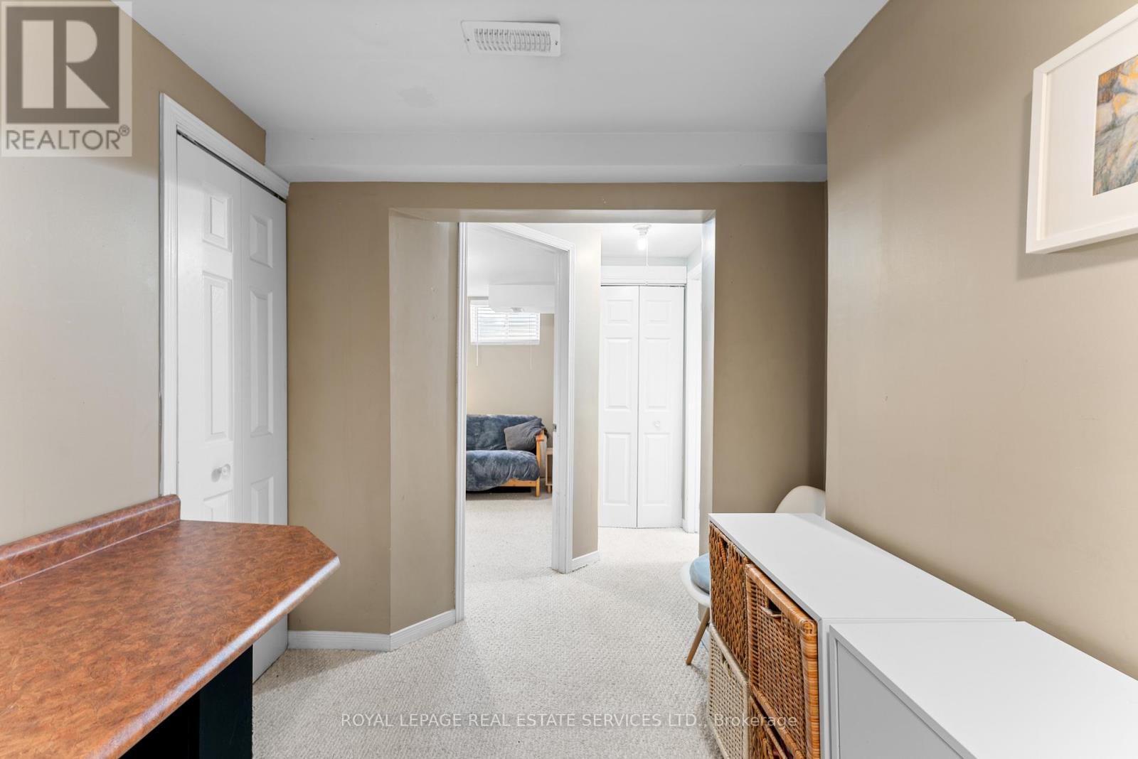 4 Weymouth Road, Barrie, Ontario  L4M 6R9 - Photo 15 - S12451294
