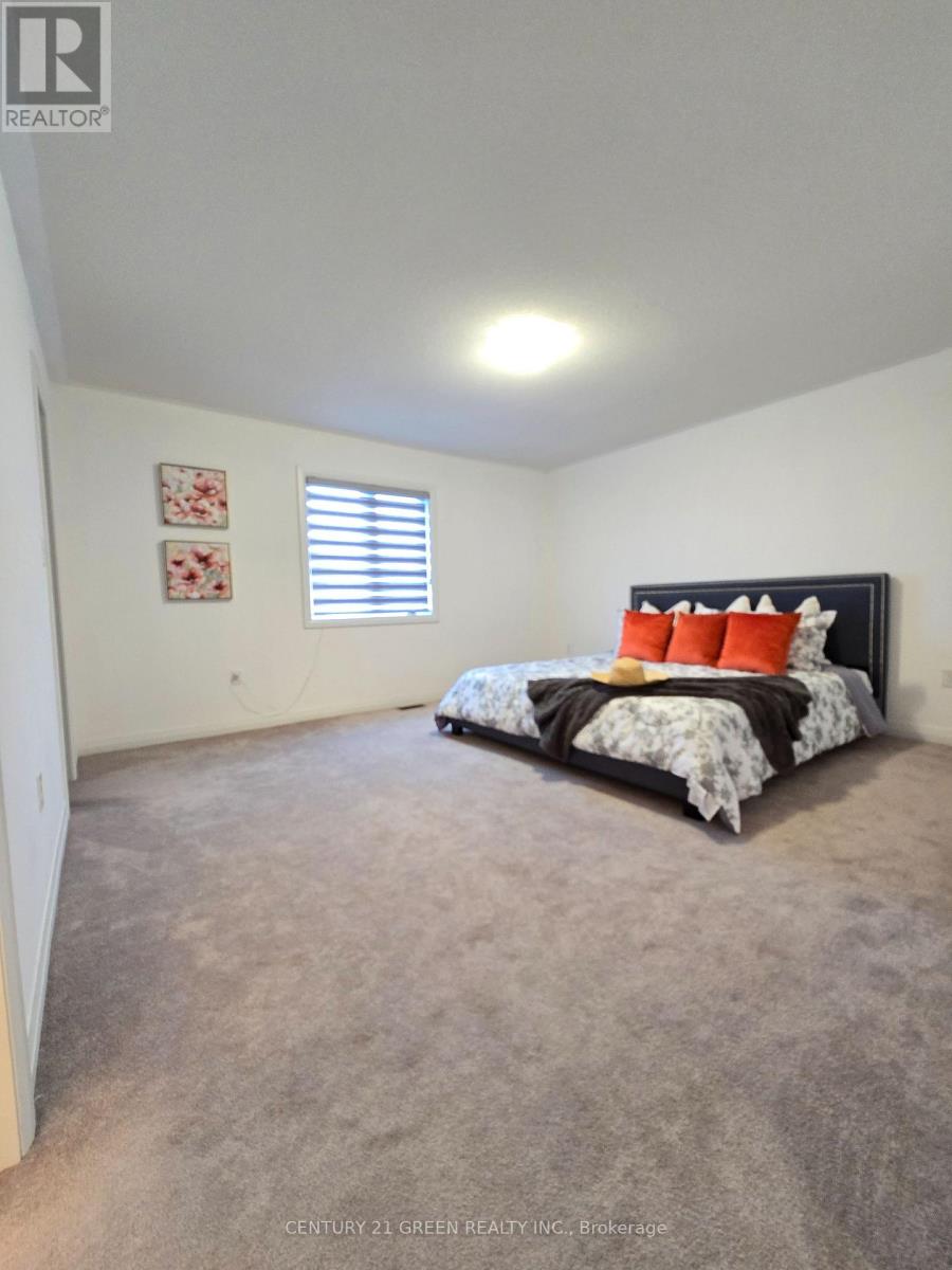 49 Koda Street, Barrie, Ontario  L9J 0H7 - Photo 21 - S12451304