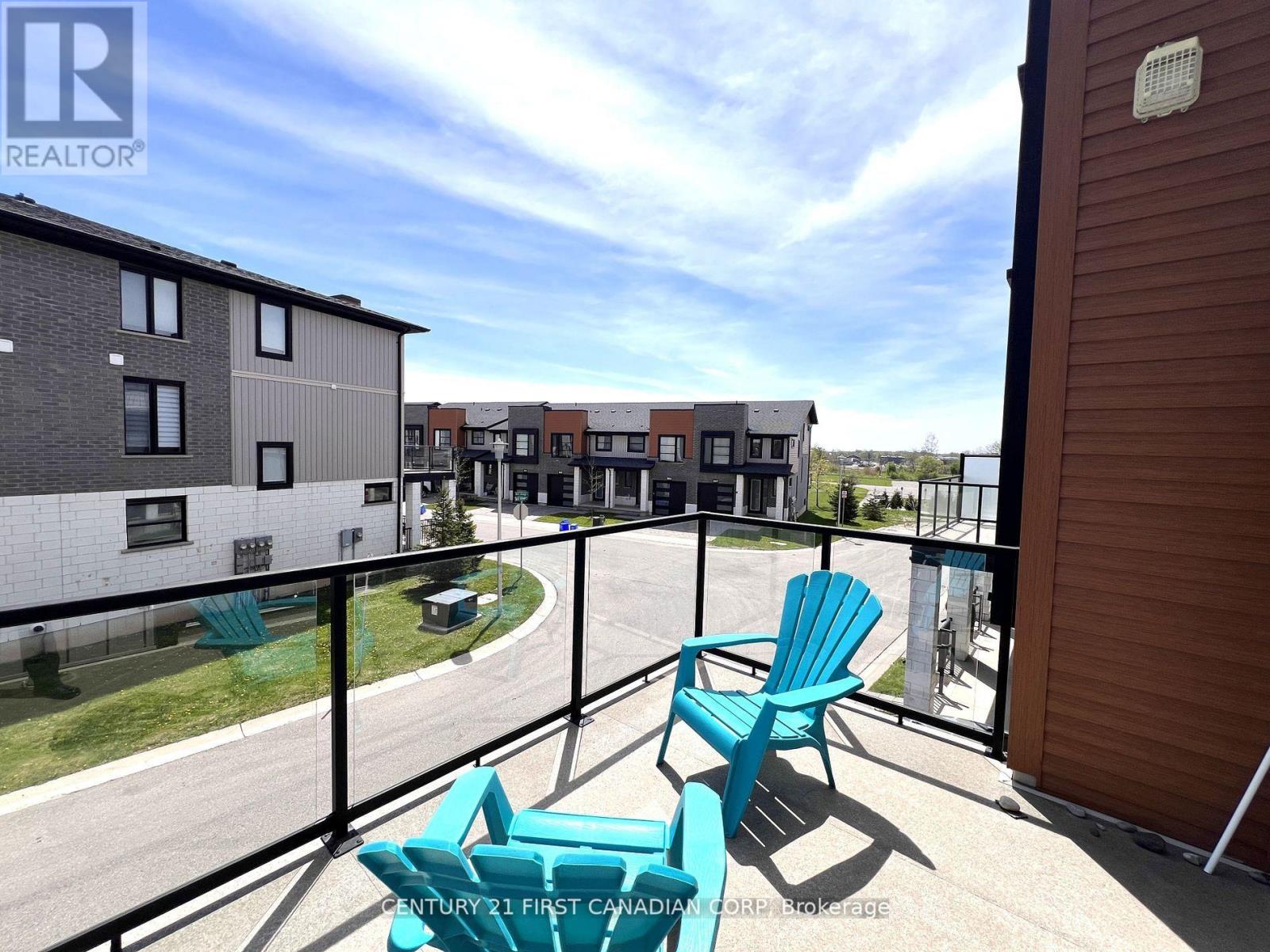 962 West Village Square, London North, Ontario  N6H 0J7 - Photo 12 - X12451442