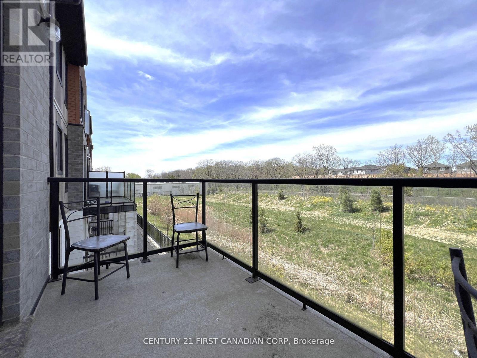 962 West Village Square, London North, Ontario  N6H 0J7 - Photo 19 - X12451442