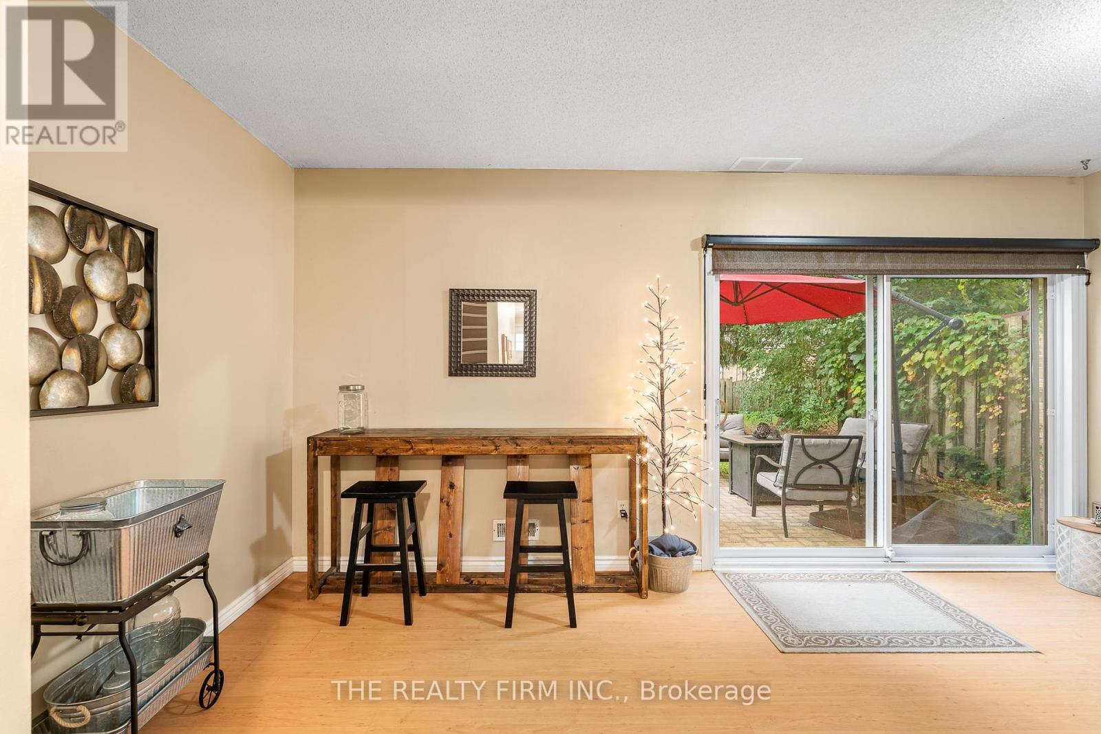67 - 1990 Wavell Street, London East (East I), Ontario  N5V 4N5 - Photo 4 - X12451451