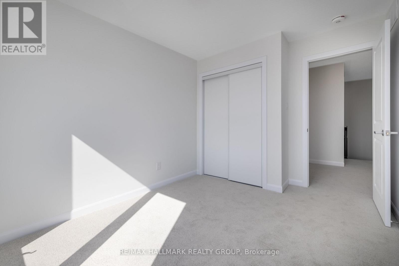 305 Raheen Court, Ottawa, Ontario  K2C 3H2 - Photo 18 - X12451444
