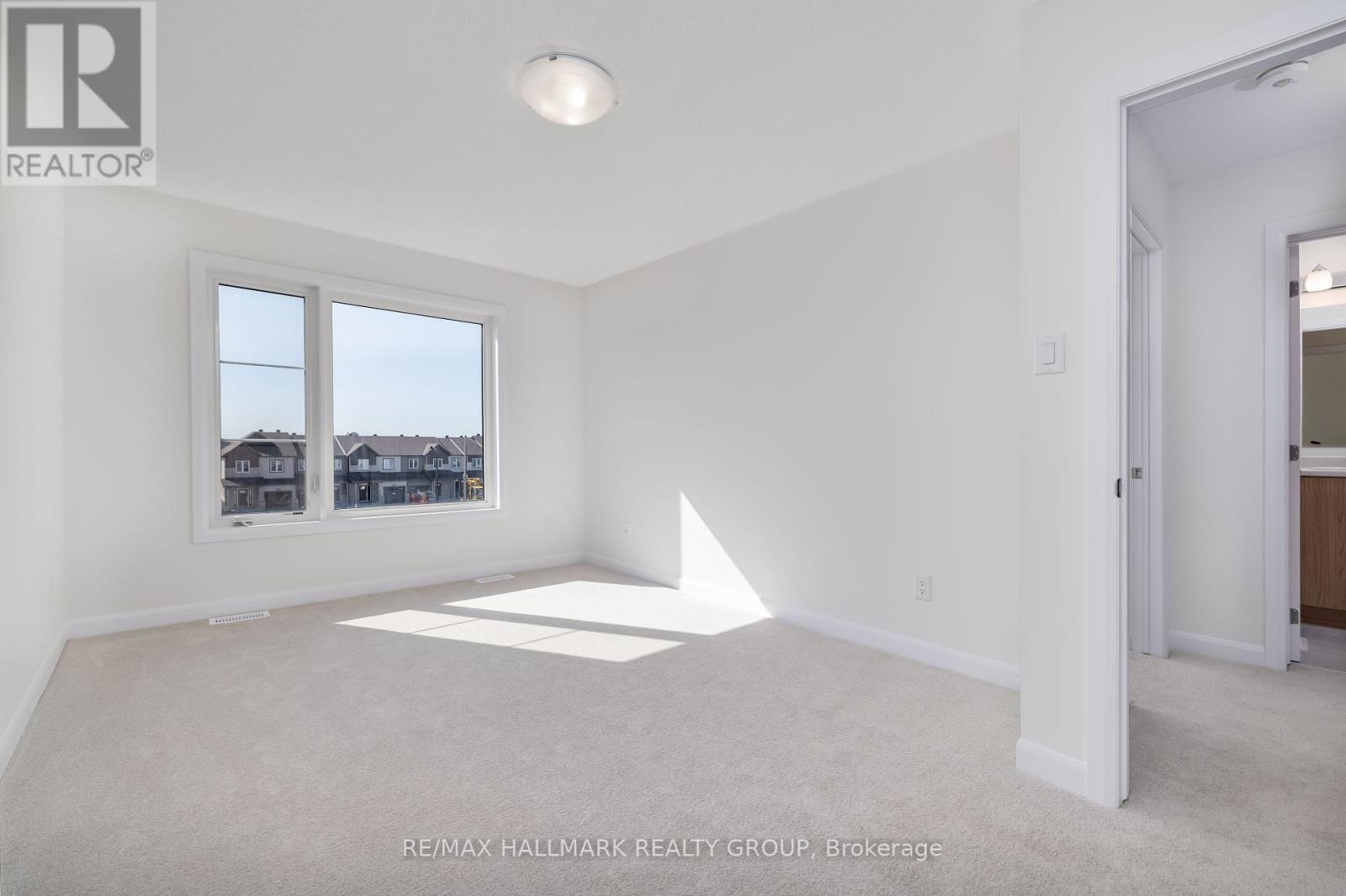 305 Raheen Court, Ottawa, Ontario  K2C 3H2 - Photo 19 - X12451444