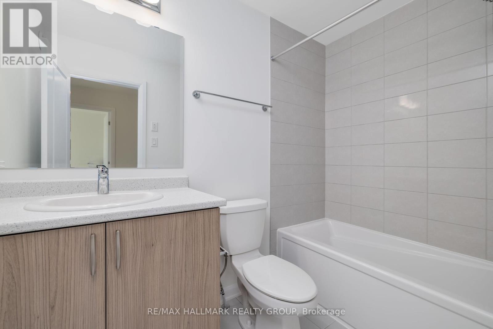 305 Raheen Court, Ottawa, Ontario  K2C 3H2 - Photo 21 - X12451444