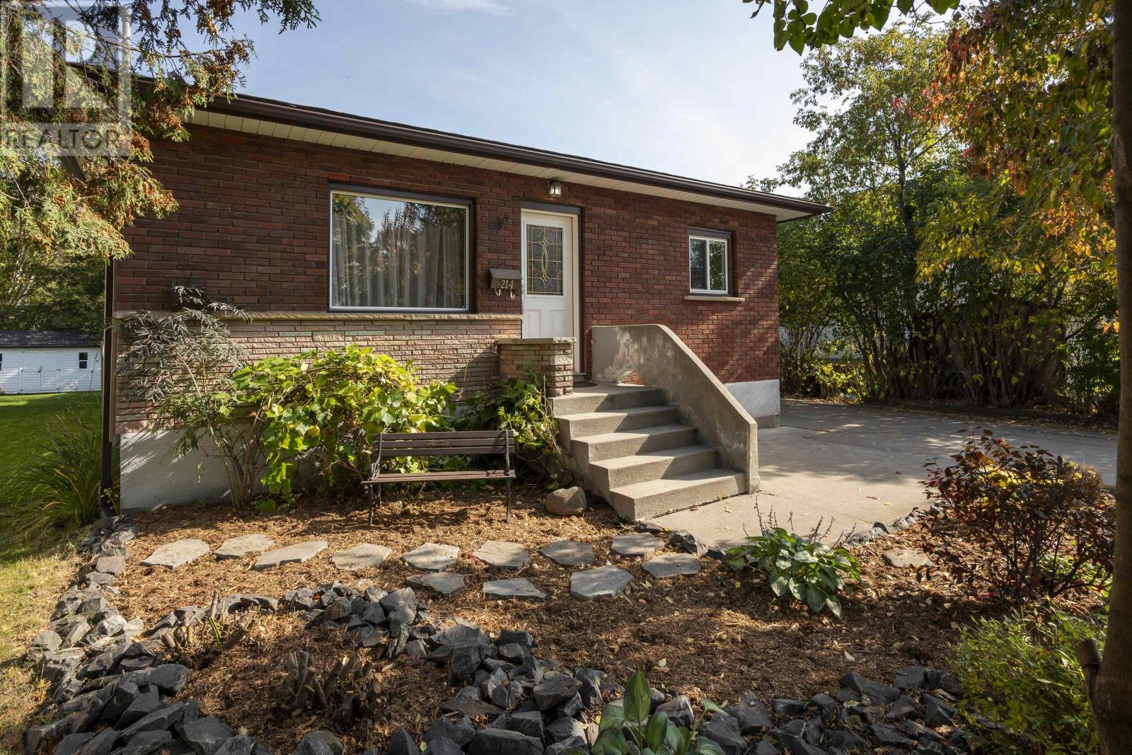 214 Fitzgerald St., Thunder Bay, Ontario  P7A 2N9 - Photo 38 - TB253118