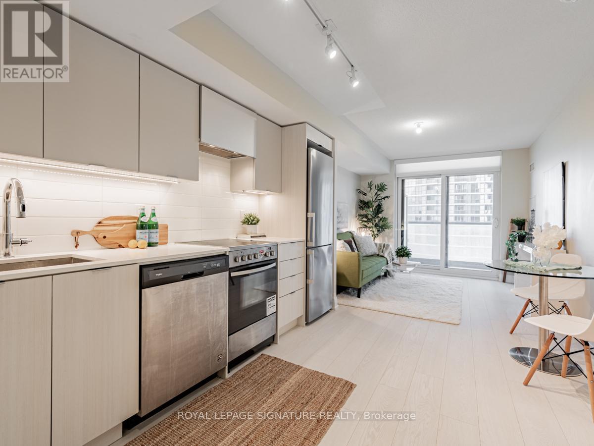 04 - 30 Gibbs Road, Toronto (Islington-City Centre West), Ontario  M9B 0E4 - Photo 3 - W12451288