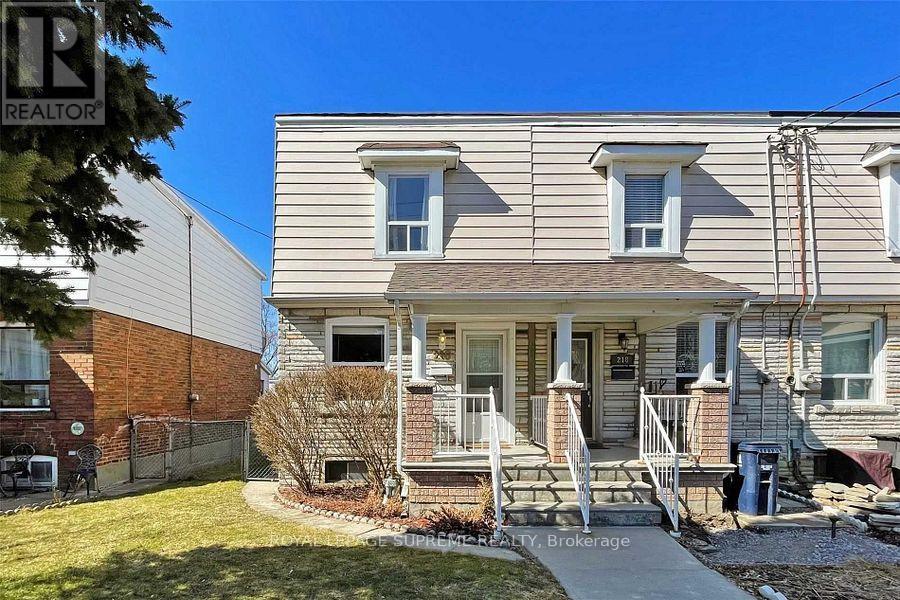 MAIN & SECOND FLOOR - 216 SILVERTHORN AVENUE, Toronto, Ontario