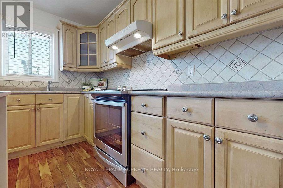 Main & Second Floor - 216 Silverthorn Avenue, Toronto, Ontario  M6N 3K4 - Photo 17 - W12451291