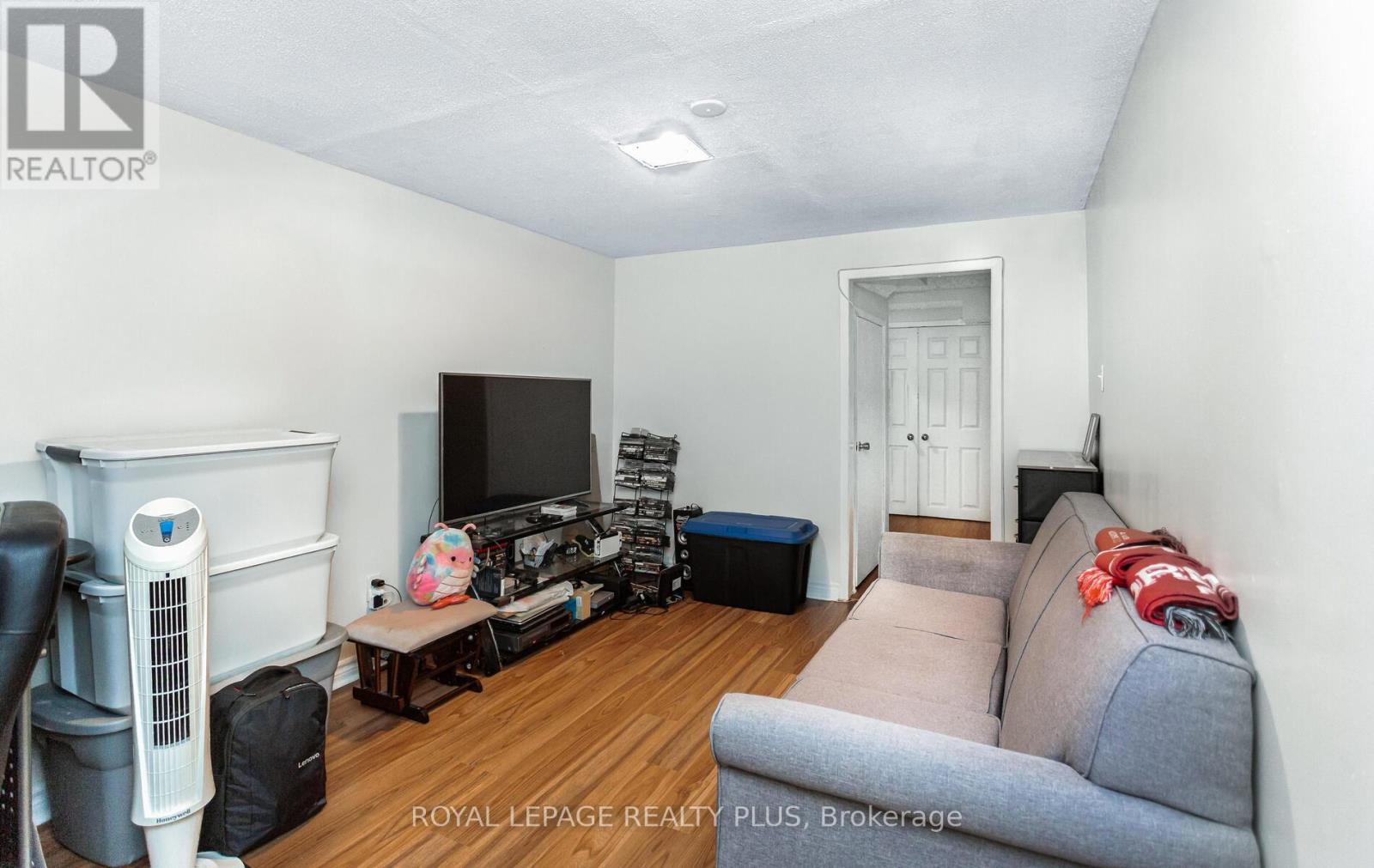 42 Gilmore Drive, Brampton (Madoc), Ontario  L6V 3K4 - Photo 34 - W12451292