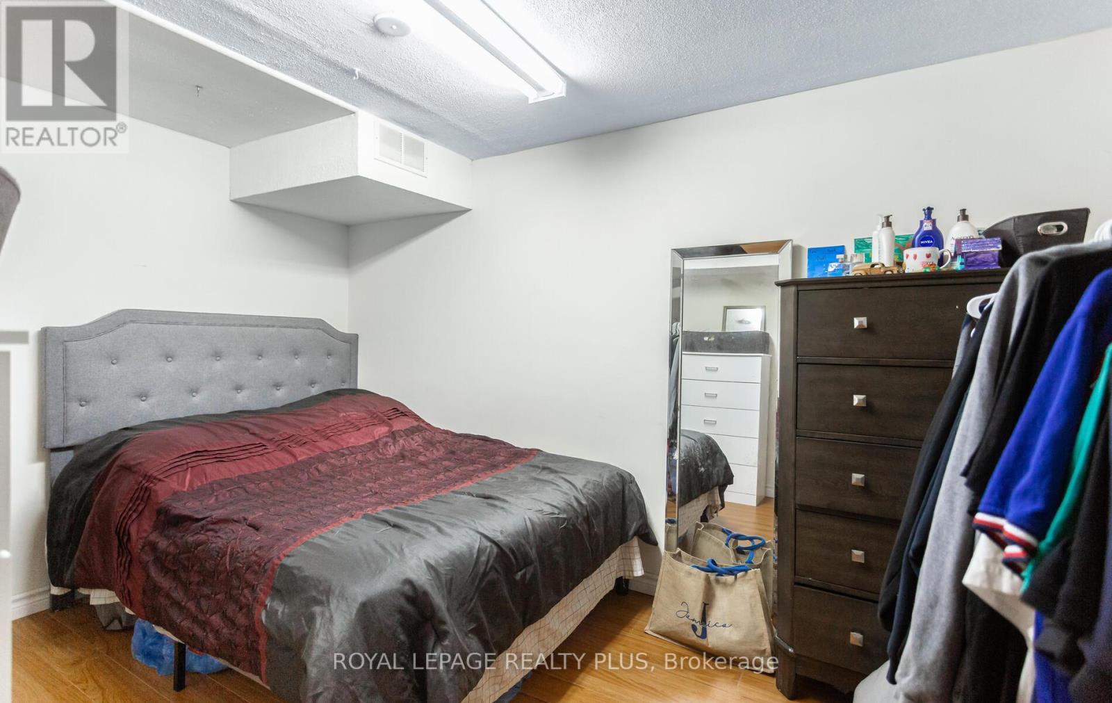 42 Gilmore Drive, Brampton (Madoc), Ontario  L6V 3K4 - Photo 35 - W12451292