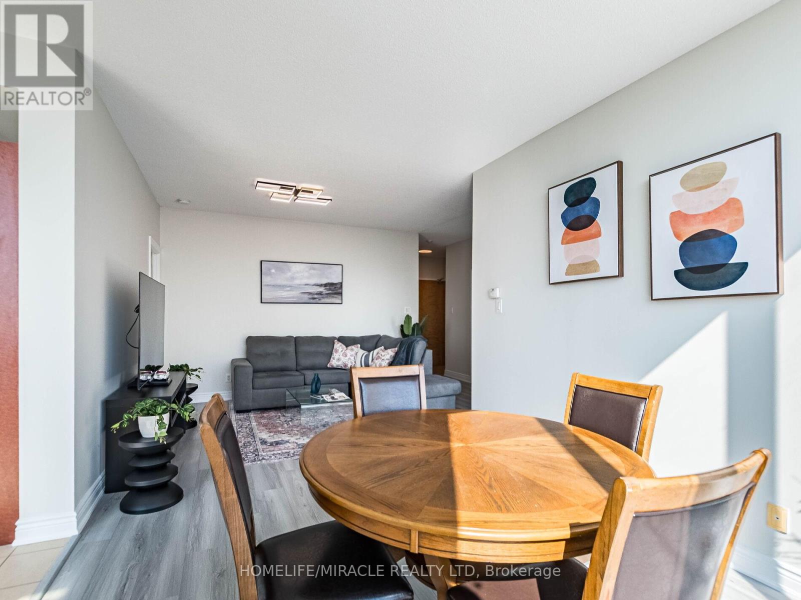 3107 - 3515 Kariya Drive, Mississauga (Fairview), Ontario  L5B 0C1 - Photo 10 - W12451302