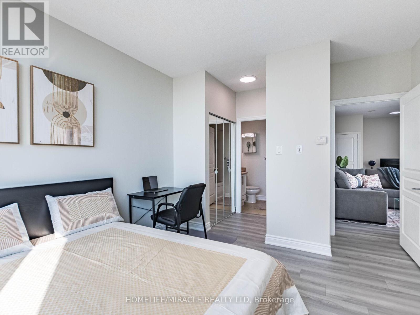 3107 - 3515 Kariya Drive, Mississauga (Fairview), Ontario  L5B 0C1 - Photo 19 - W12451302