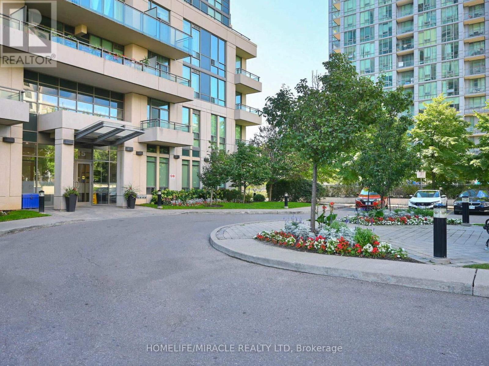 3107 - 3515 Kariya Drive, Mississauga (Fairview), Ontario  L5B 0C1 - Photo 2 - W12451302