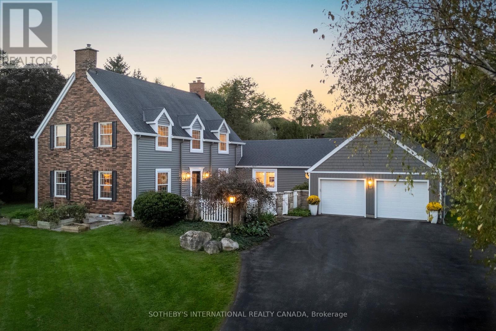 331 Wheelihan Way, Milton (Campbellville), Ontario  L0P 0A1 - Photo 1 - W12451306