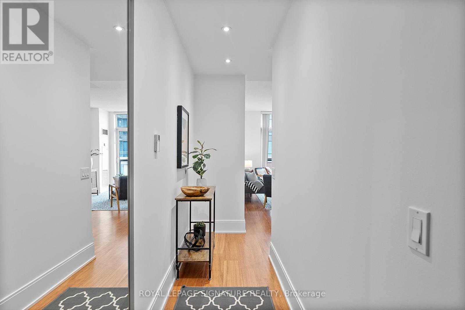 2645 - 35 Viking Lane, Toronto (Islington-City Centre West), Ontario  M9B 0A2 - Photo 2 - W12451325
