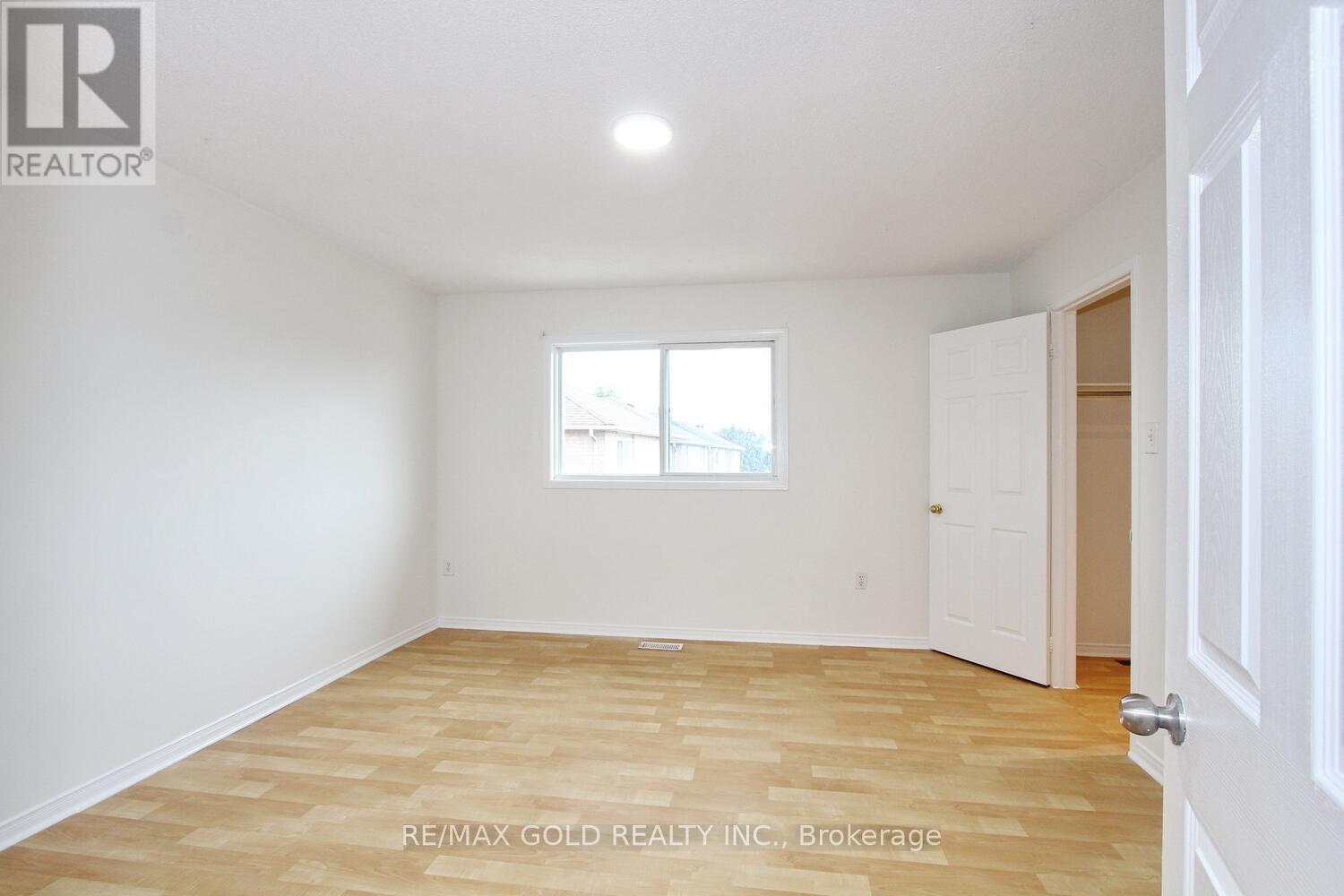 96 Lauraglen Crescent, Brampton (Fletcher's Creek South), Ontario  L6Y 5A6 - Photo 19 - W12451327