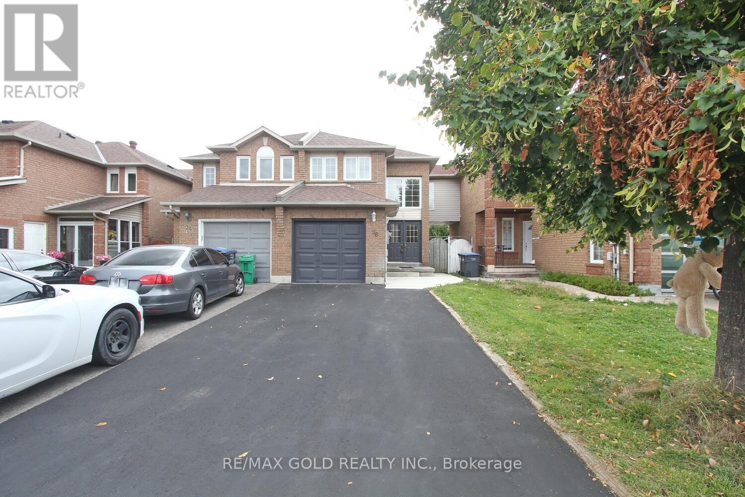 96 Lauraglen Crescent, Brampton (Fletcher's Creek South), Ontario  L6Y 5A6 - Photo 2 - W12451327