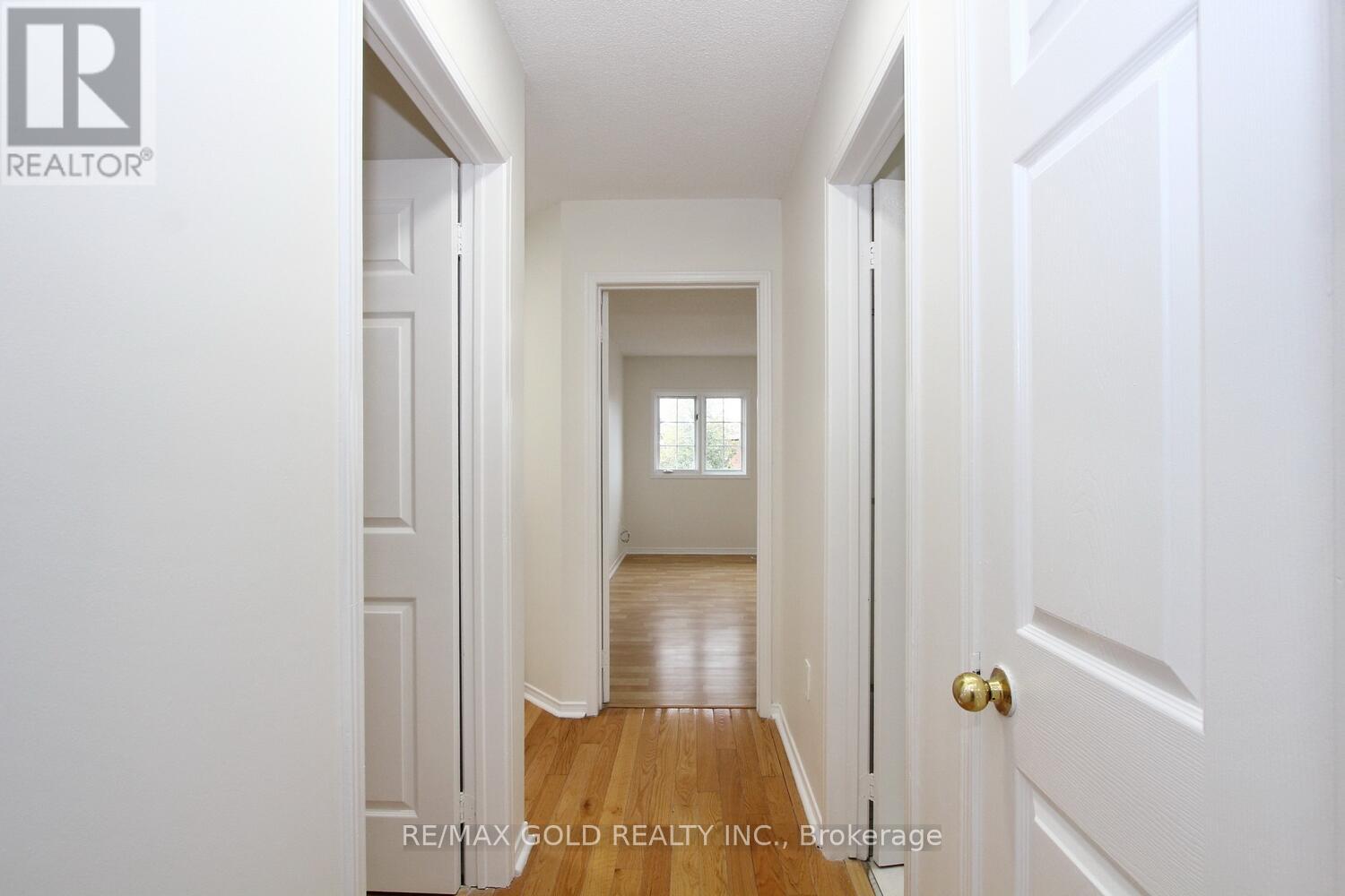 96 Lauraglen Crescent, Brampton (Fletcher's Creek South), Ontario  L6Y 5A6 - Photo 24 - W12451327