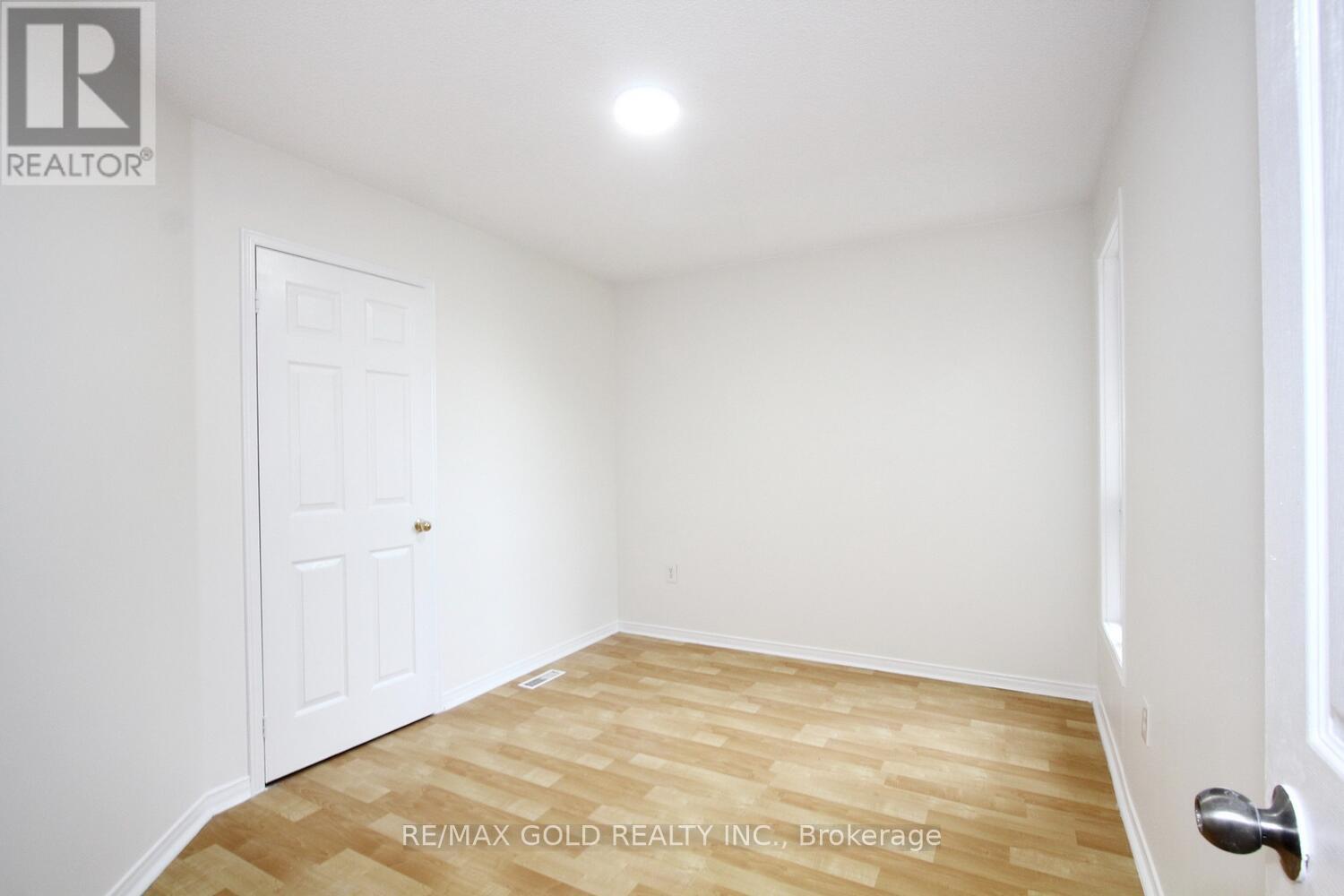 96 Lauraglen Crescent, Brampton (Fletcher's Creek South), Ontario  L6Y 5A6 - Photo 25 - W12451327