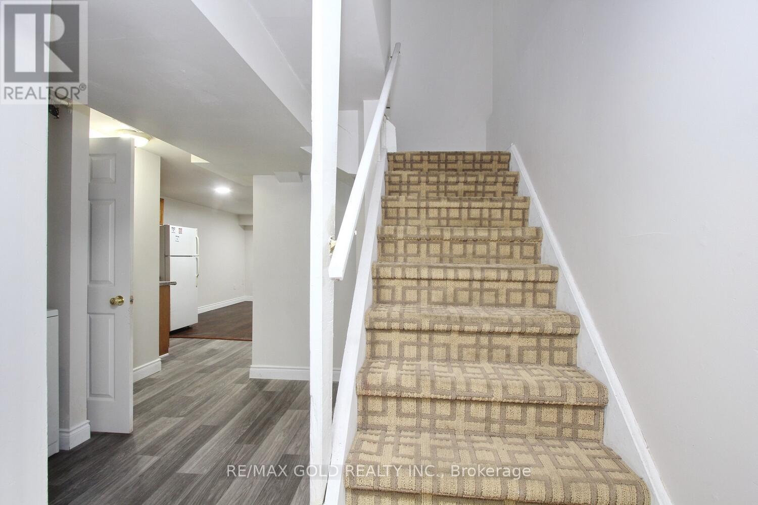 96 Lauraglen Crescent, Brampton (Fletcher's Creek South), Ontario  L6Y 5A6 - Photo 32 - W12451327