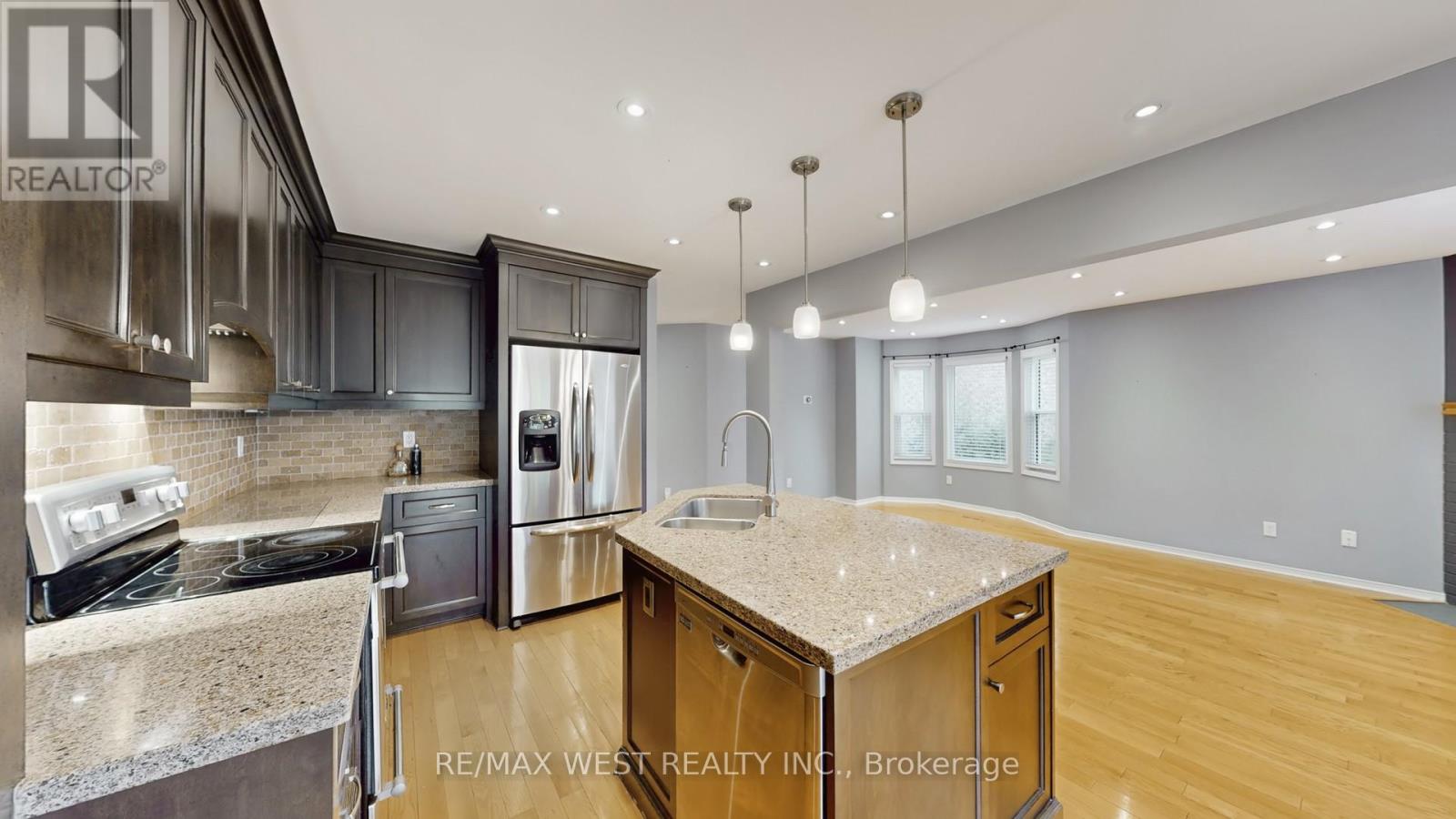 7147 Harding Crescent, Mississauga, Ontario  L5N 5P5 - Photo 9 - W12451330