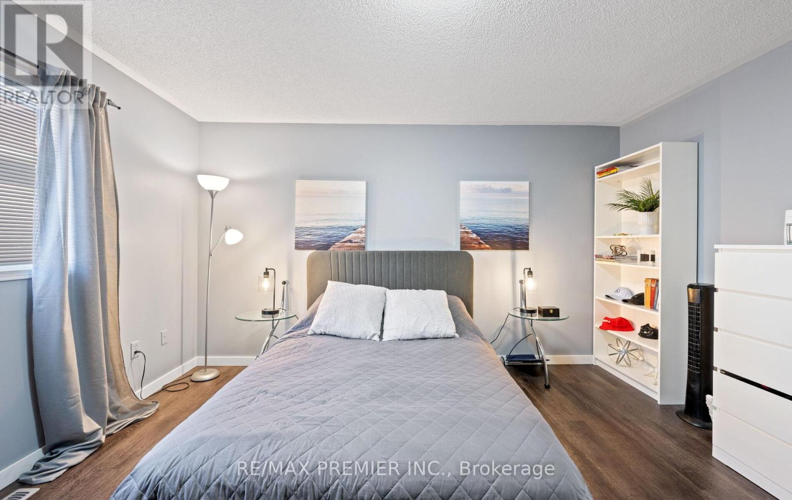 49 Fallstar Crescent, Brampton, Ontario  L7A 2J7 - Photo 24 - W12451349