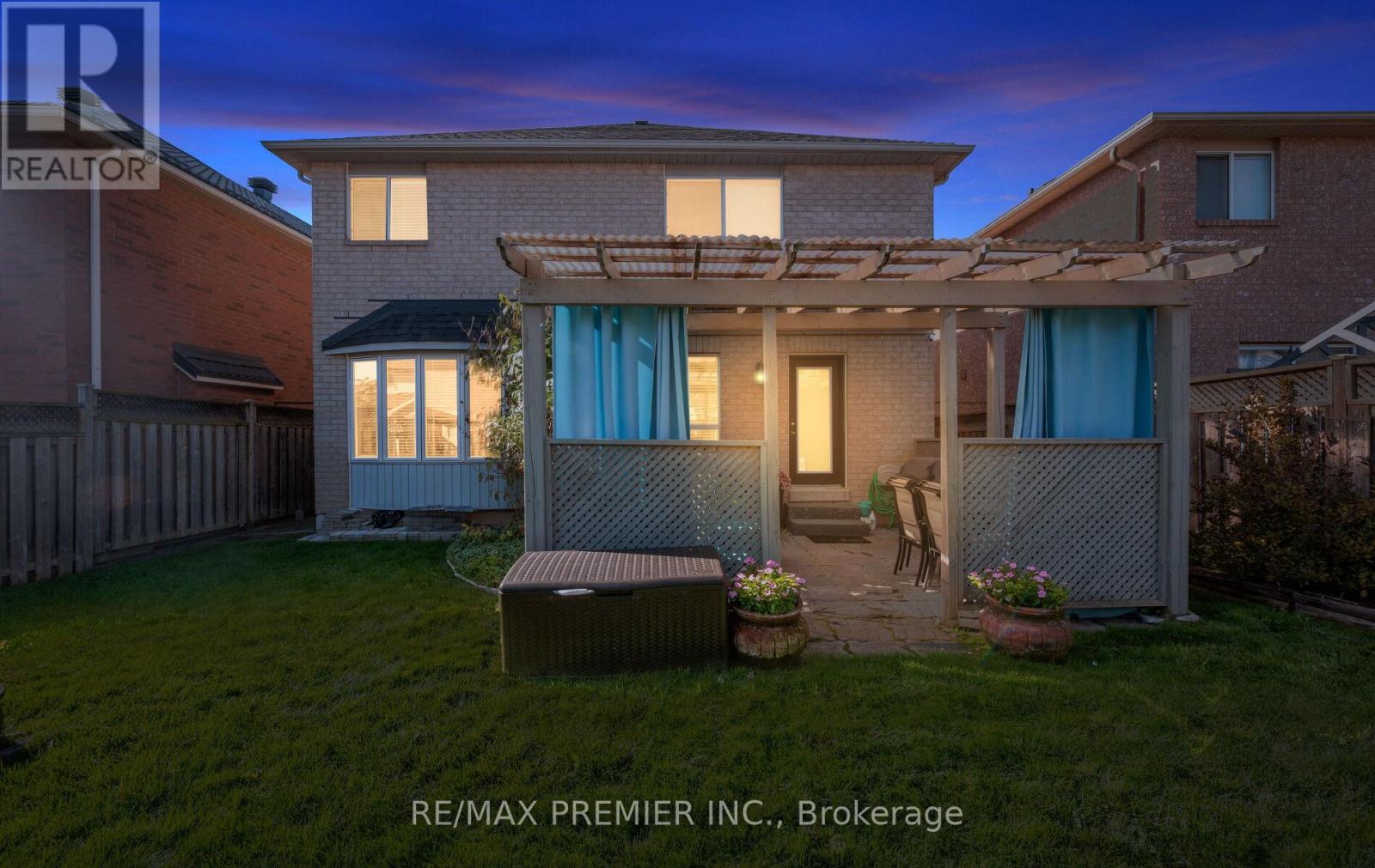 49 Fallstar Crescent, Brampton, Ontario  L7A 2J7 - Photo 31 - W12451349