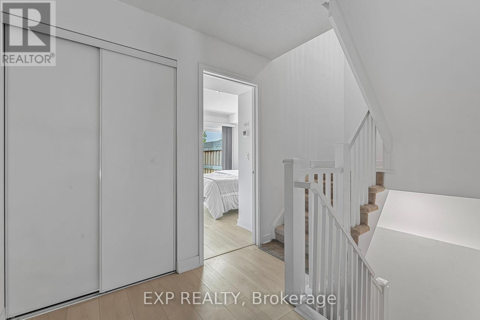 90 - 1121 Cooke Boulevard, Burlington, Ontario  L7T 0C4 - Photo 33 - W12451357