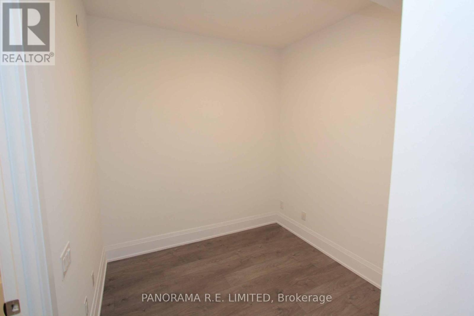 509 - 20 Brin Drive, Toronto, Ontario  M8X 0B2 - Photo 12 - W12451364