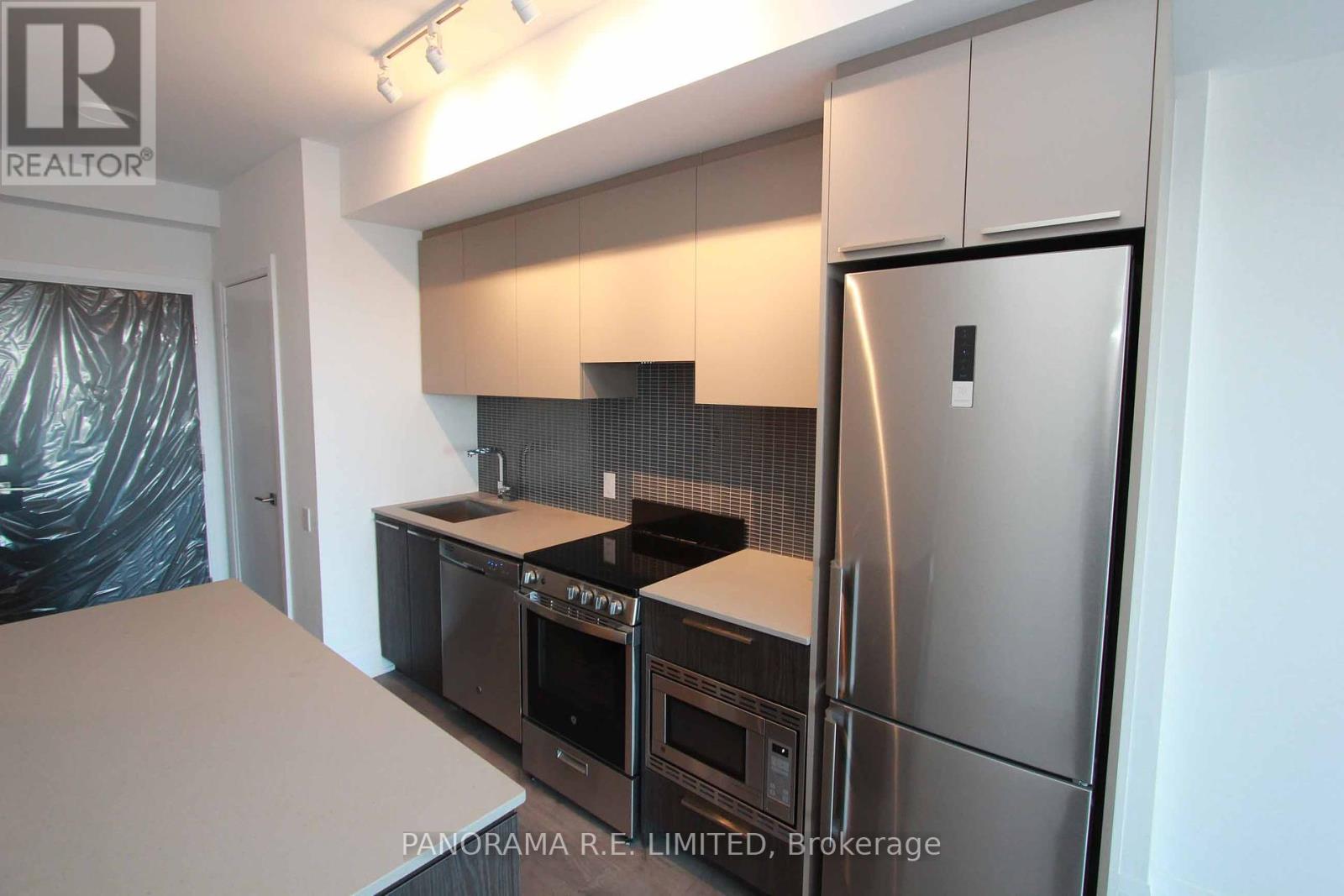 509 - 20 Brin Drive, Toronto, Ontario  M8X 0B2 - Photo 4 - W12451364
