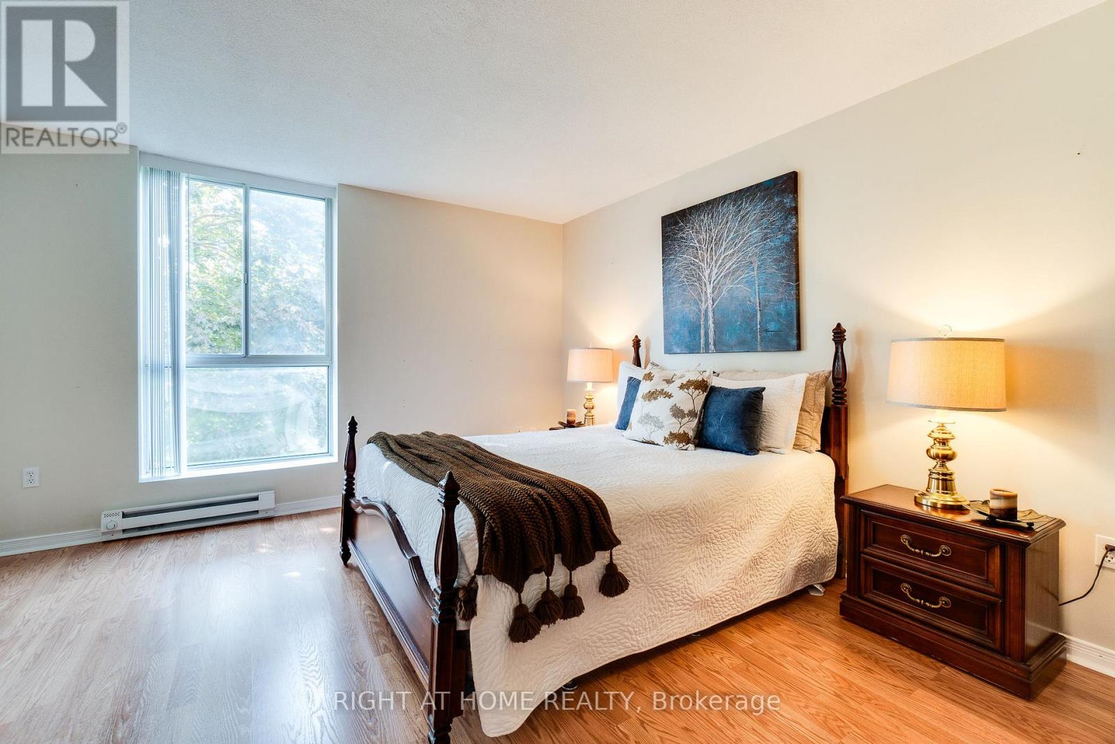 202 - 1071 Queens Avenue, Oakville (Cp College Park), Ontario  L6H 2R5 - Photo 29 - W12451377