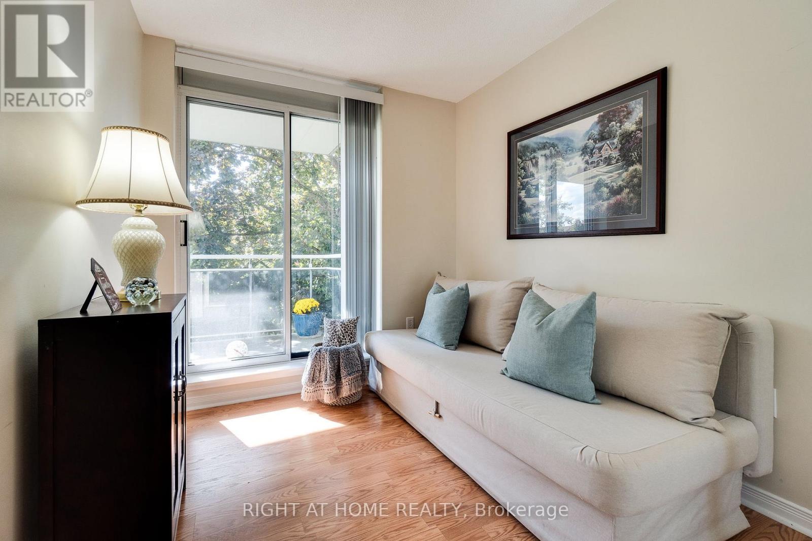 202 - 1071 Queens Avenue, Oakville (Cp College Park), Ontario  L6H 2R5 - Photo 34 - W12451377