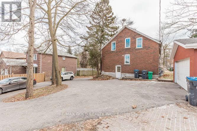 961 Lakeshore Road W, Mississauga (Lorne Park), Ontario  L5H 1H8 - Photo 2 - W12451387