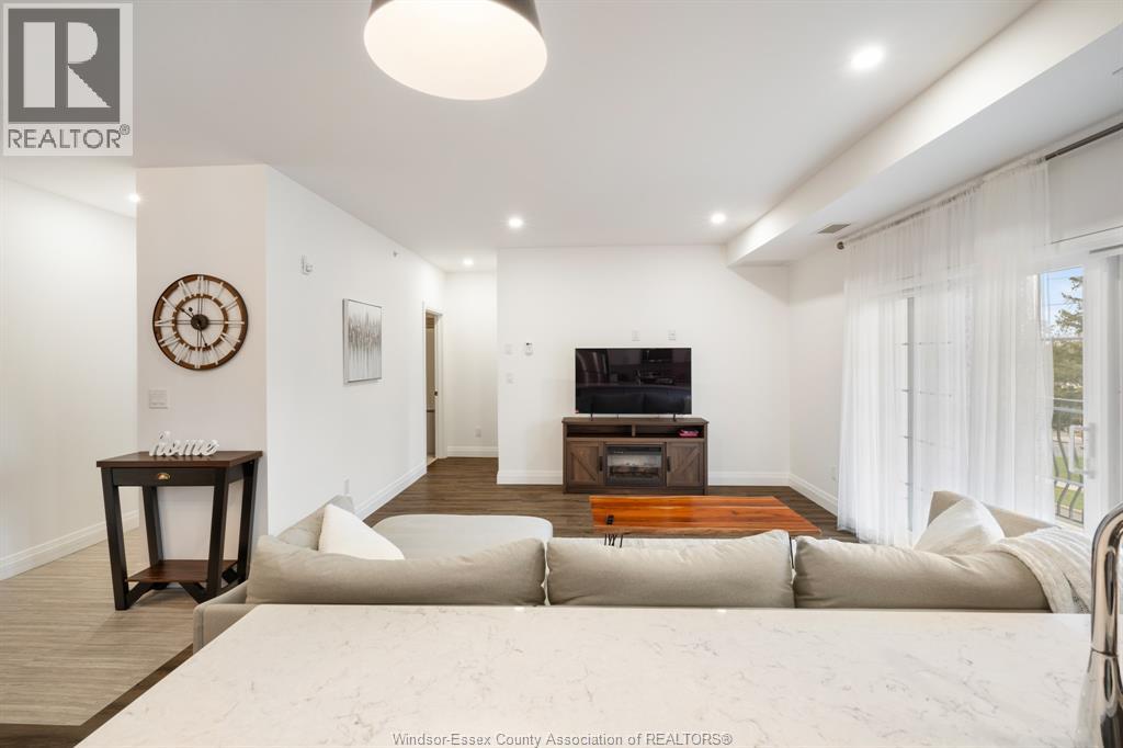 3817 Howard Ave Avenue Unit# 317, Windsor, Ontario  N9E 0B5 - Photo 5 - 25025653