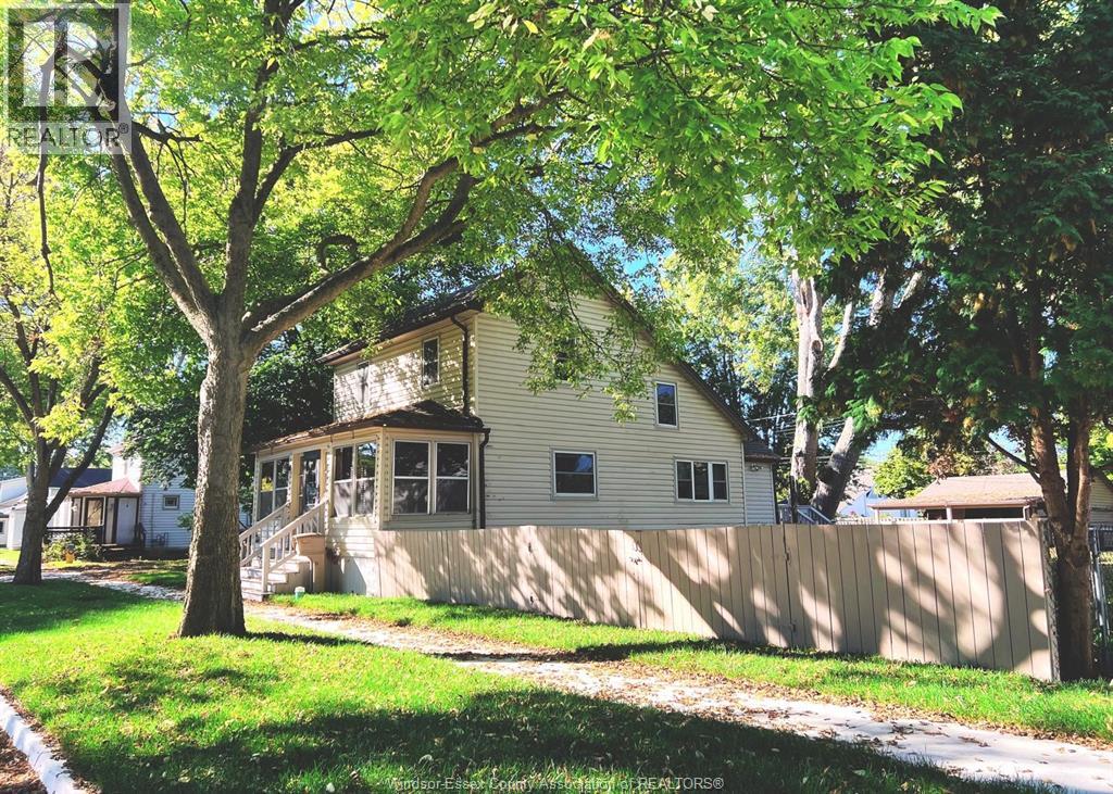 274 George St, Amherstburg, Ontario  N9V 2G2 - Photo 3 - 25025611