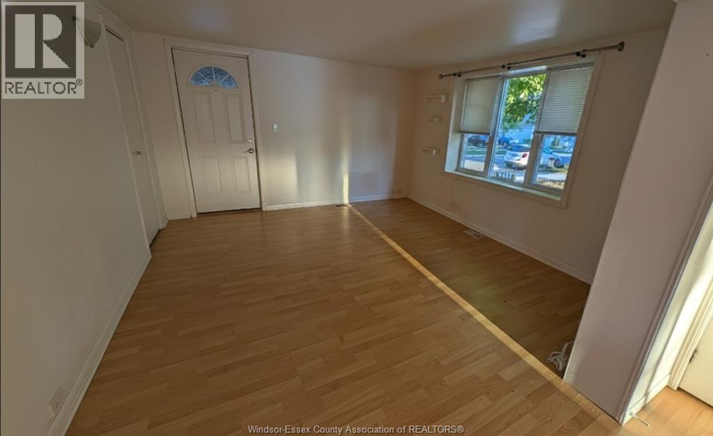 274 George St, Amherstburg, Ontario  N9V 2G2 - Photo 4 - 25025611