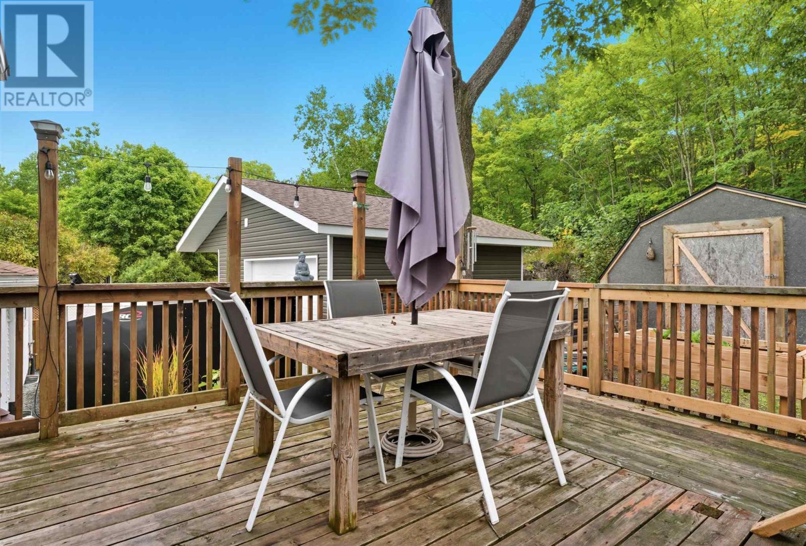37 Mclaren Cres, Elliot Lake, Ontario  P5A 3M3 - Photo 34 - SM252536